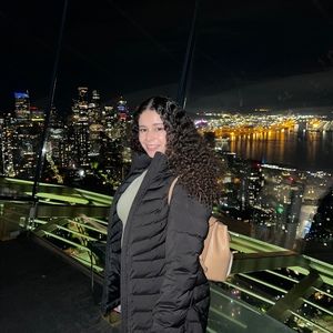 Meet your Posher, Fadela